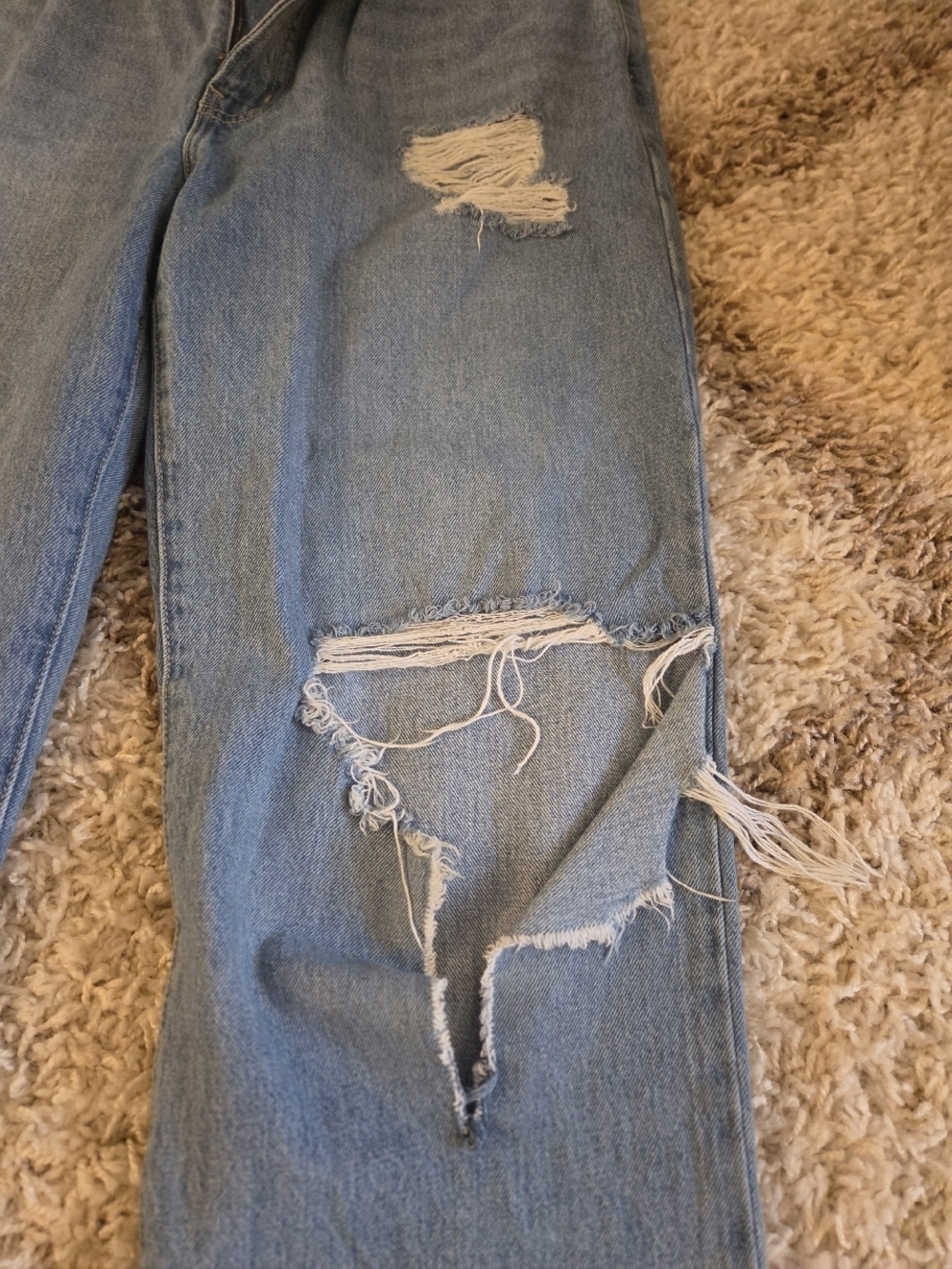 Levi's Light Blue Wide Leg Distressed Jeans - Picture 2 of 5